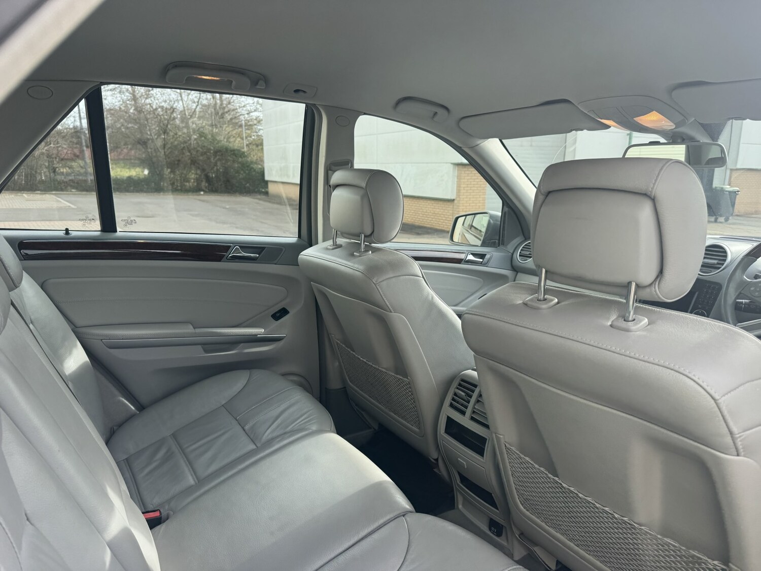 Used Mercedes-Benz M Class 2011 for sale - 77649534: Photo 44