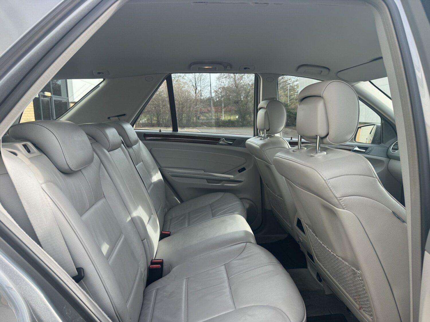 Used Mercedes-Benz M Class 2011 for sale - 77649534: Photo 45