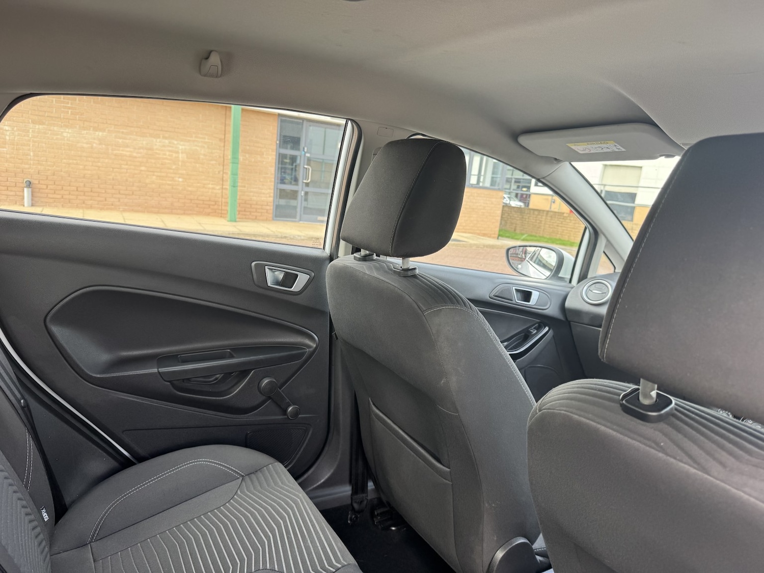 Used Ford Fiesta 2015 for sale - 78168956: Photo 26