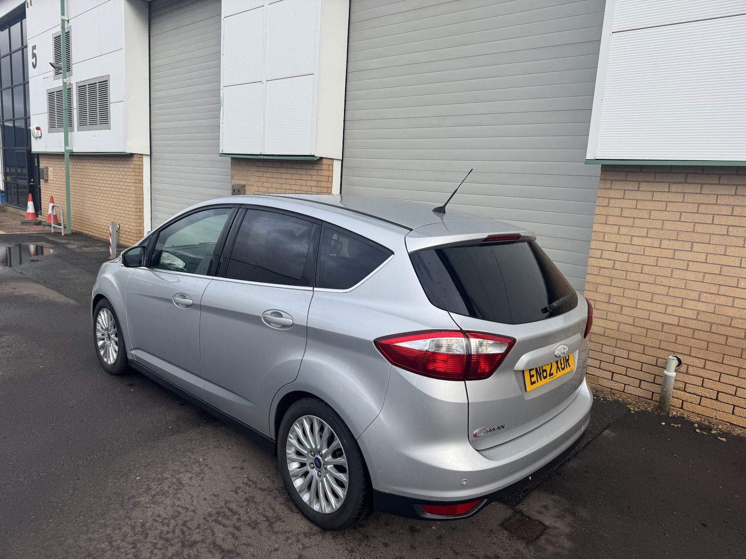 Used Ford C-Max 2013 for sale - 77656207: Photo 12