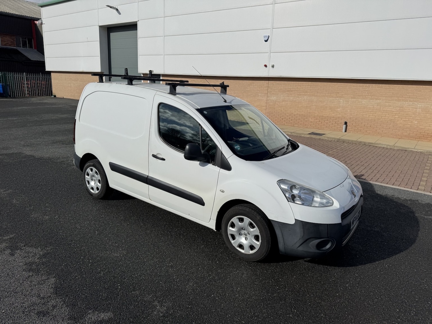Used Peugeot Partner 2014 for sale - 78168870: Photo 17