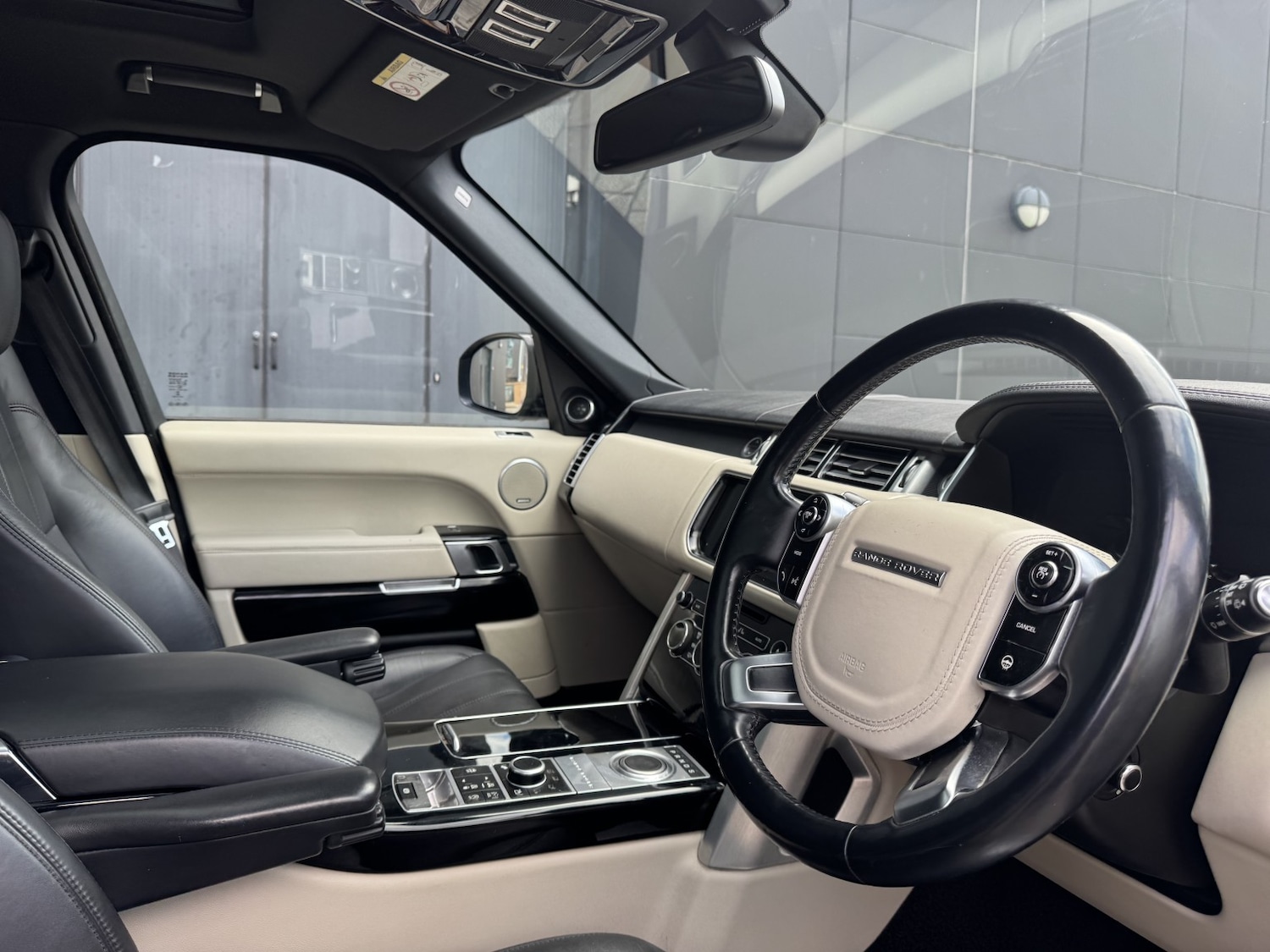 Used Land Rover Range Rover 2014 for sale - 78168850: Photo 38