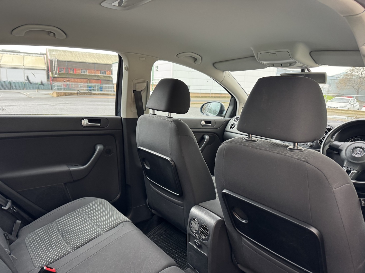 Used Volkswagen Golf Plus 2011 for sale - 77643712: Photo 27