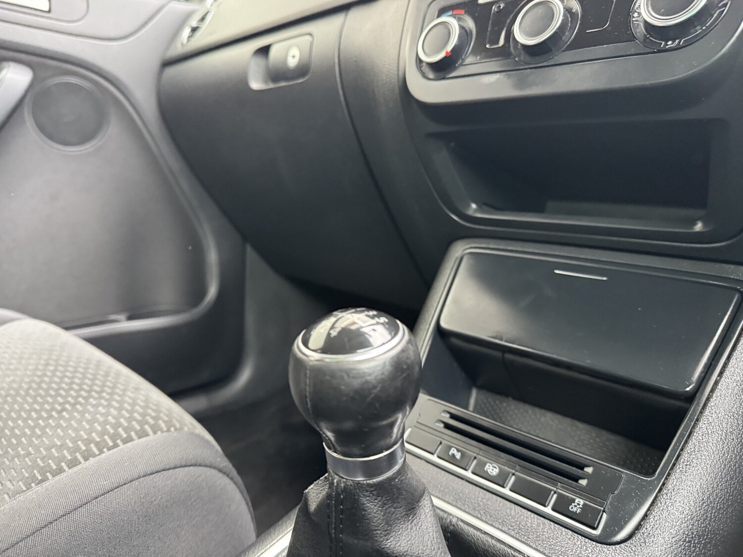 Used Volkswagen Golf Plus 2011 for sale - 77643712: Photo 44