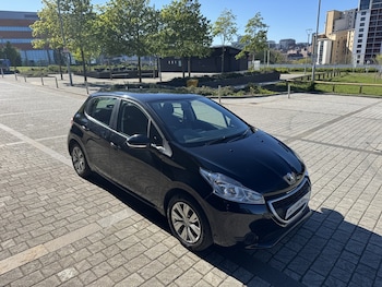 Used Peugeot 208 2013 for sale - 78427605: Photo