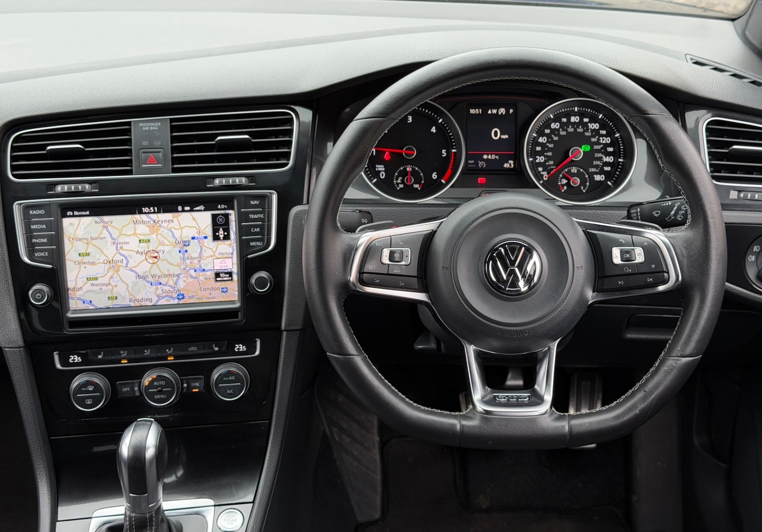 Used Volkswagen Golf 2017 for sale - 77323929: Photo 12