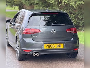 Used Volkswagen Golf 2017 for sale - 77323929: Photo