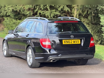 Used Mercedes-Benz C Class 2013 for sale - 77326389: Photo