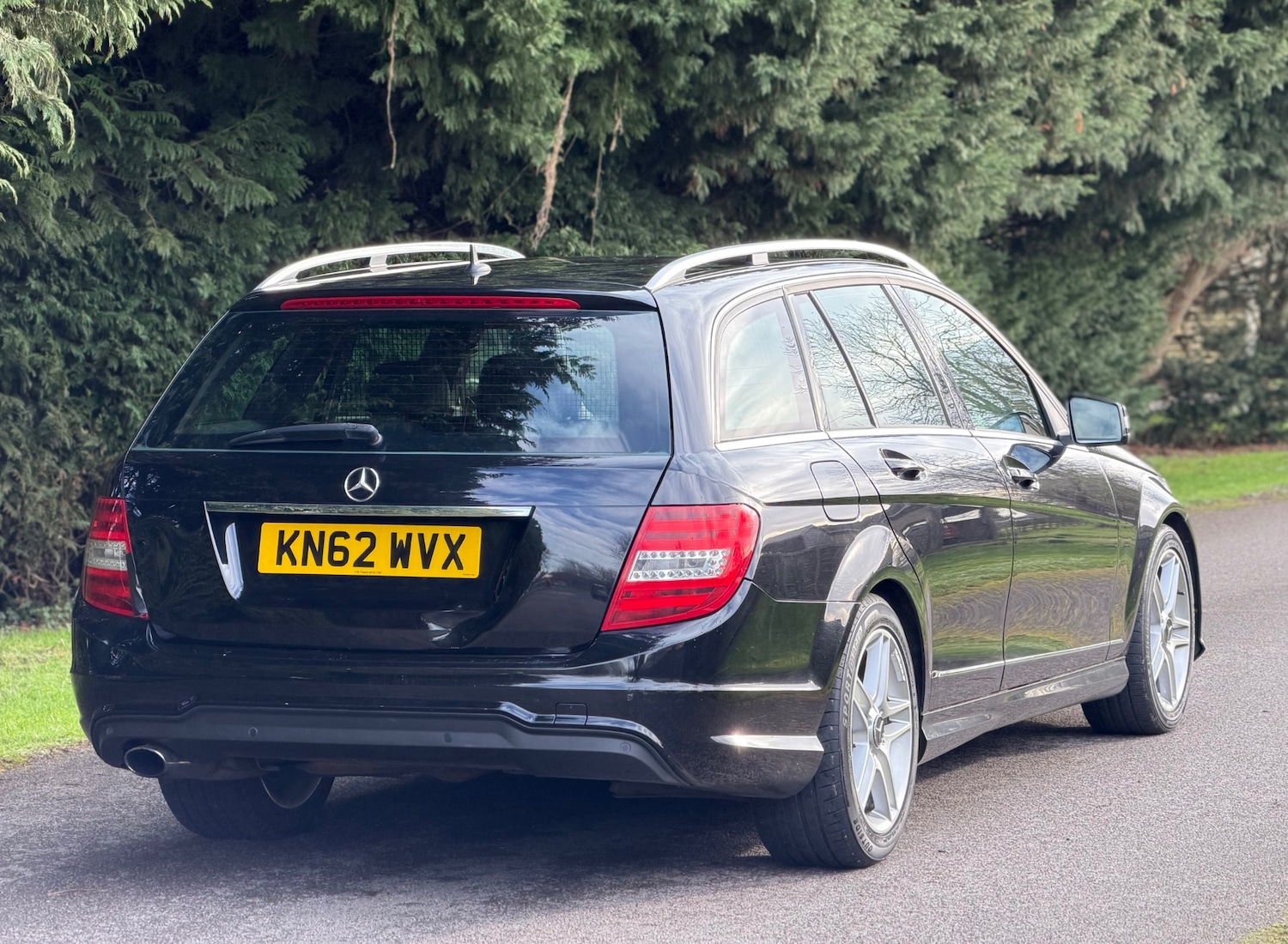 Used Mercedes-Benz C Class 2013 for sale - 77326389: Photo 3