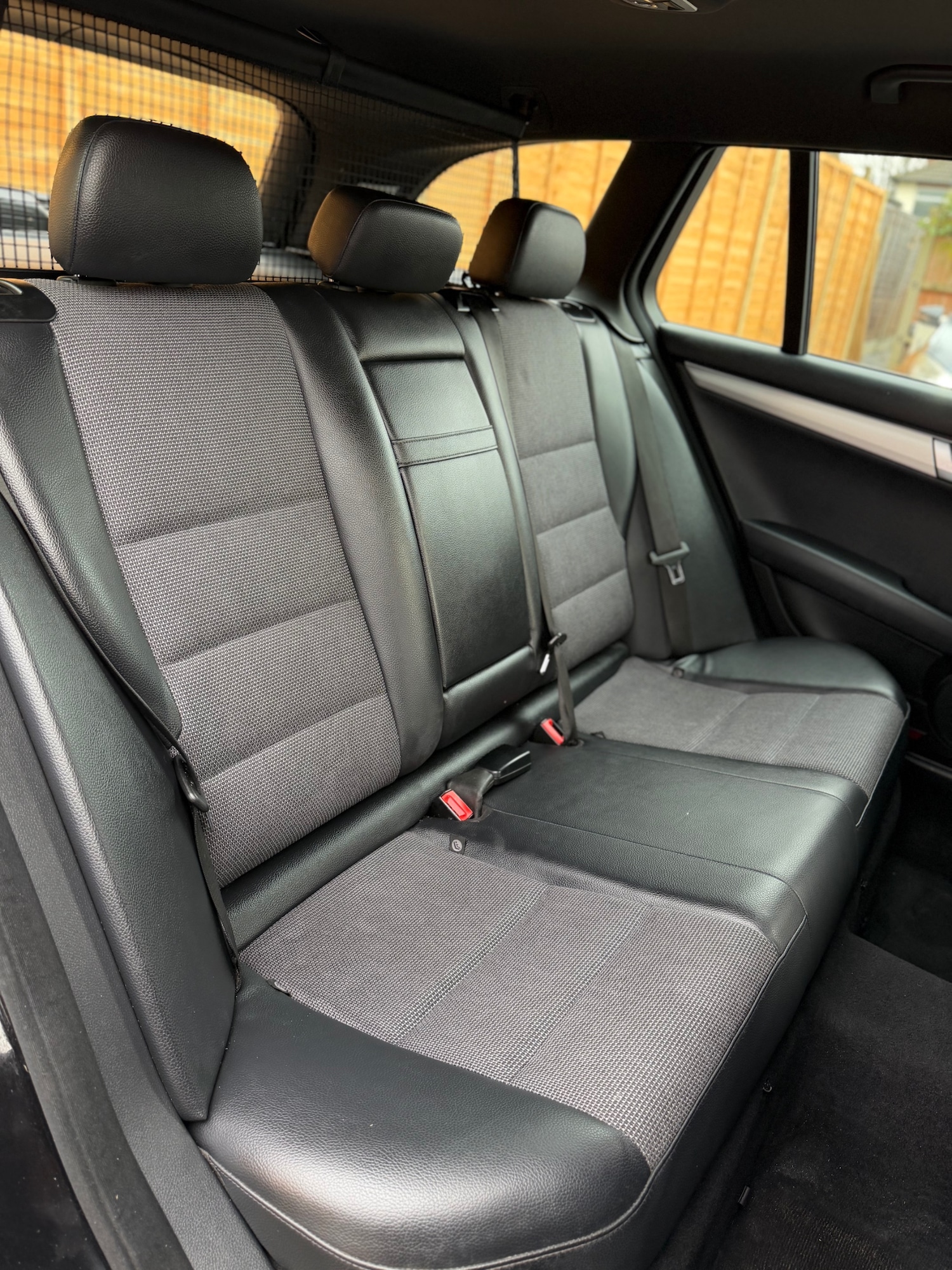 Used Mercedes-Benz C Class 2013 for sale - 77326389: Photo 9