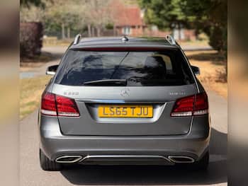 Used Mercedes-Benz E Class 2016 for sale - 79680720: Photo