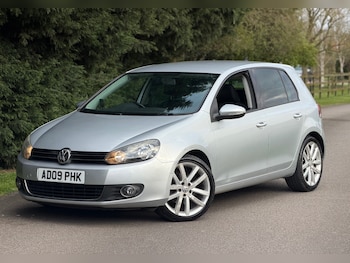 Used Volkswagen Golf 2009 for sale - 78070210: Photo