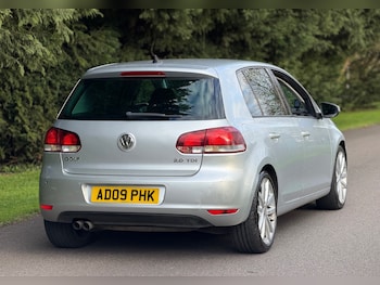 Used Volkswagen Golf 2009 for sale - 78070210: Photo