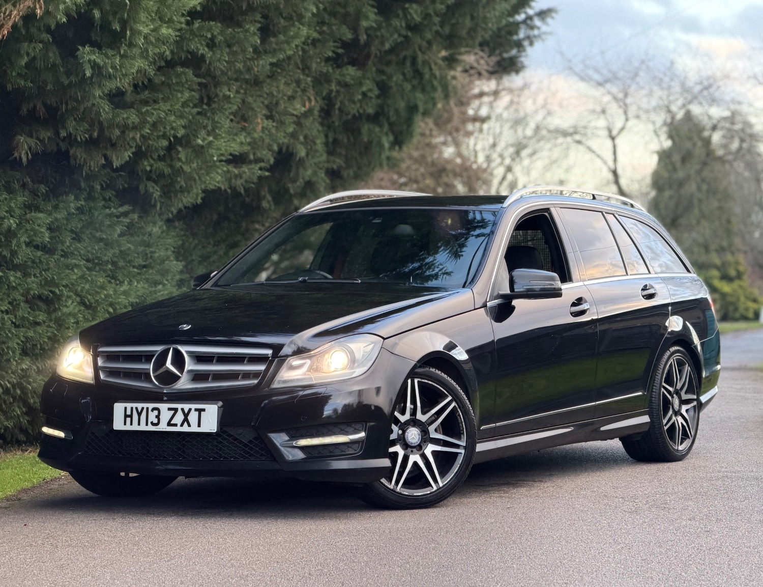 Used Mercedes-Benz C Class 2013 for sale - 76780556: Photo 1