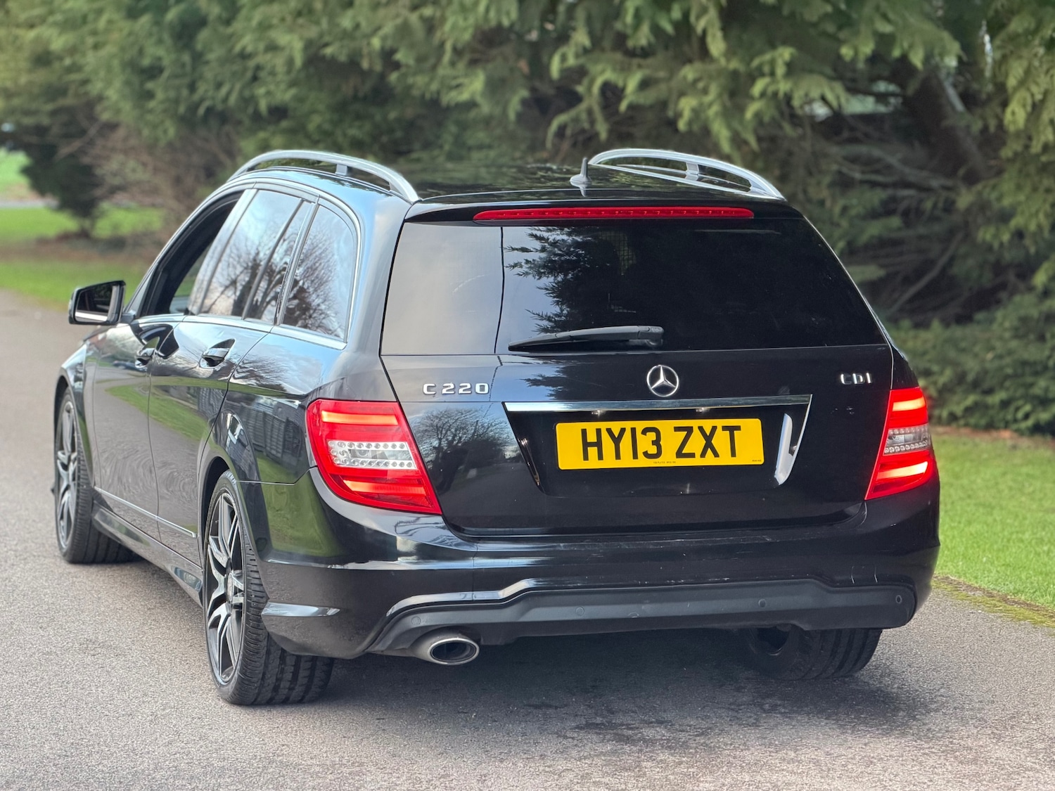 Used Mercedes-Benz C Class 2013 for sale - 76780556: Photo 2