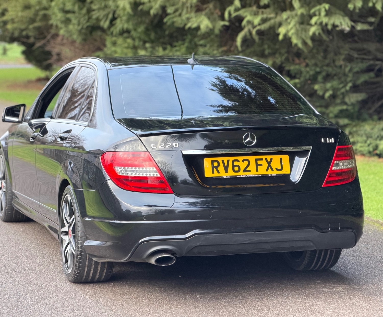 Used Mercedes-Benz C Class 2013 for sale - 76835141: Photo 4