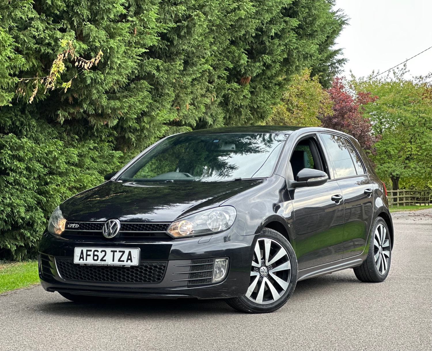 Used Volkswagen Golf 2012 for sale - 76145820: Photo 1