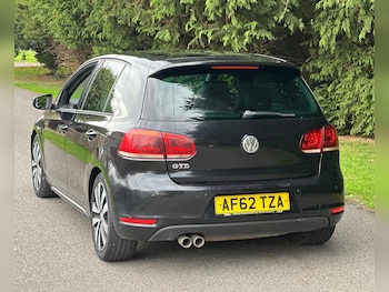 Used Volkswagen Golf 2012 for sale - 76145820: Photo 2
