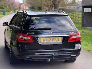 Used Mercedes-Benz E Class 2012 for sale - 77896580: Photo