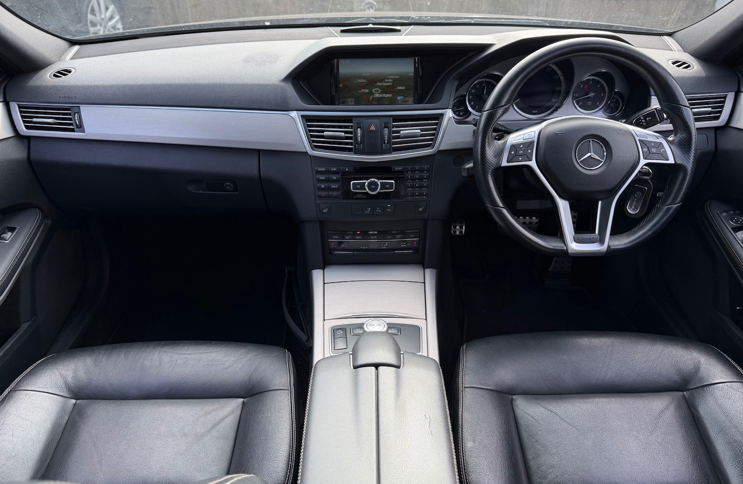 Used Mercedes-Benz E Class 2012 for sale - 77896580: Photo 5