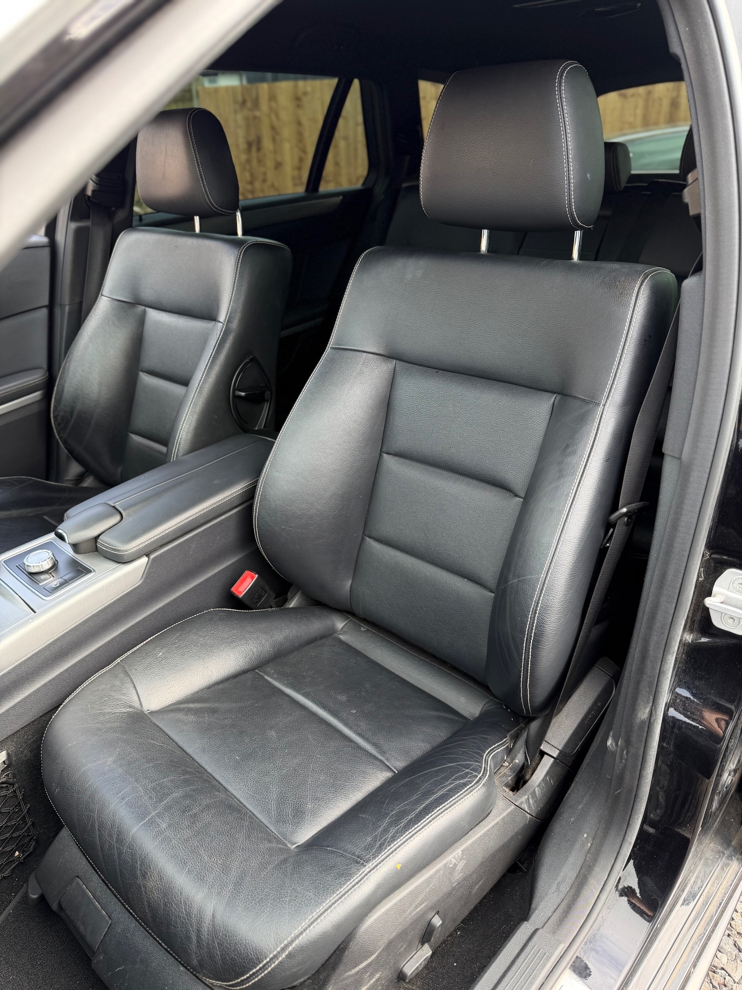 Used Mercedes-Benz E Class 2012 for sale - 77896580: Photo 9