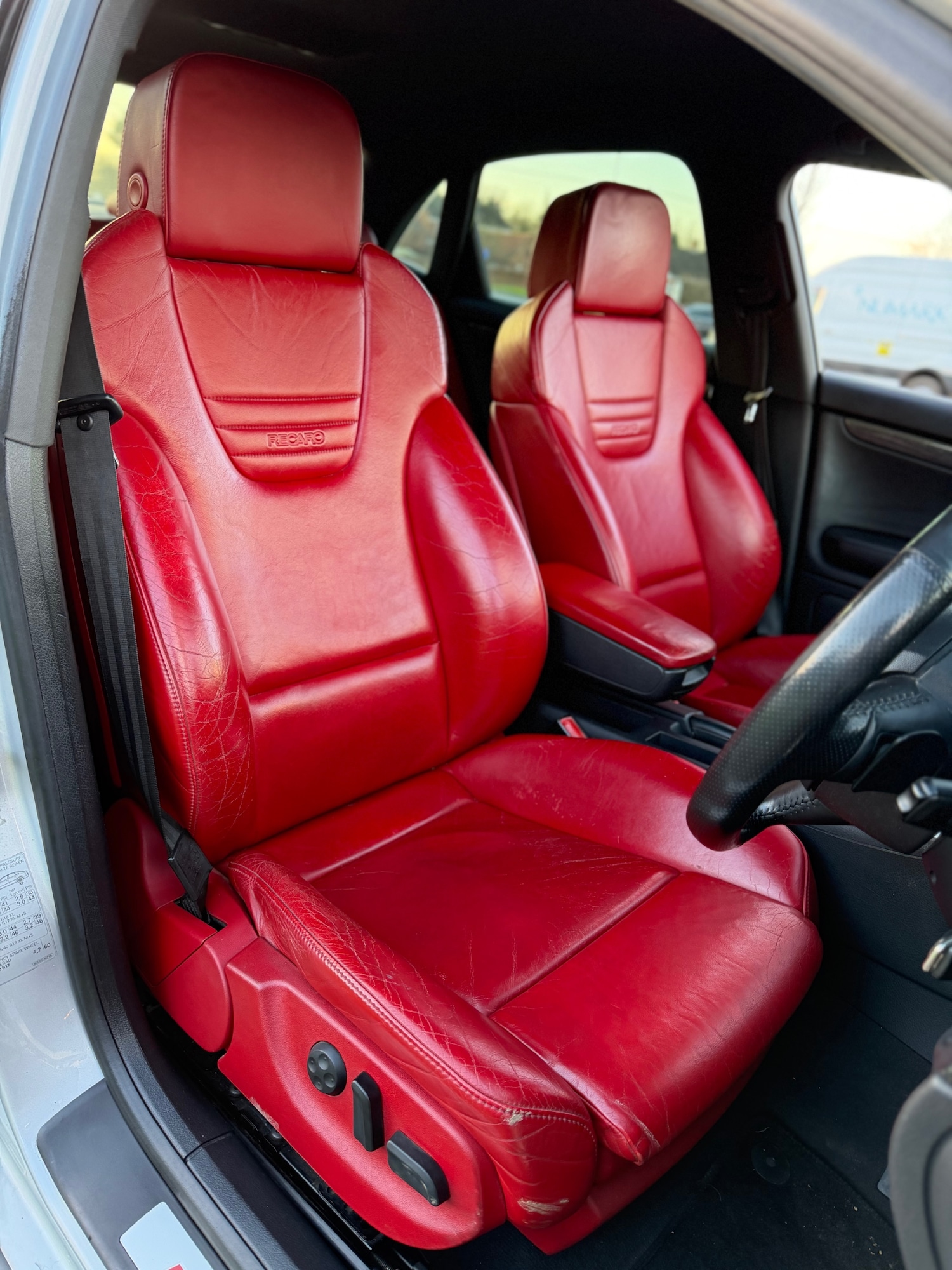 Used Audi A4 2005 for sale - 76696570: Photo 8