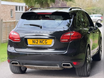 Used Porsche Cayenne 2011 for sale - 76193494: Photo 4