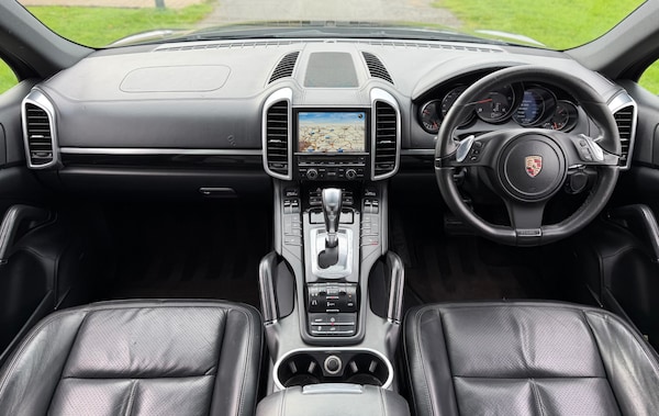 Used Porsche Cayenne 2011 for sale - 76193494: Photo 5