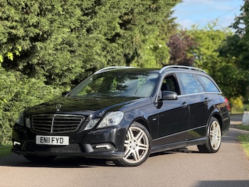 Used Mercedes-Benz E Class 2011 for sale - 78545457: Photo