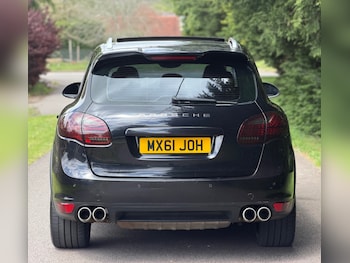 Used Porsche Cayenne 2011 for sale - 78655367: Photo