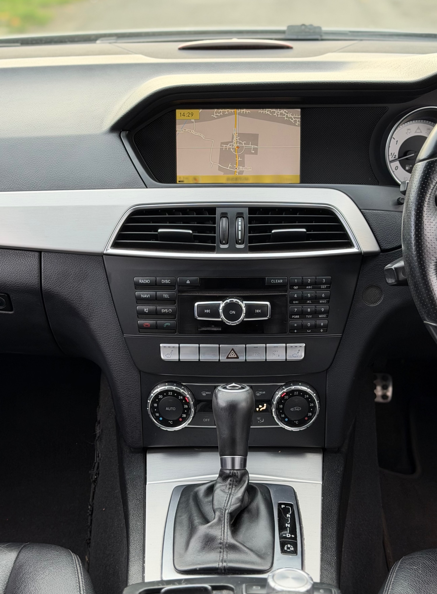 Used Mercedes-Benz C Class 2012 for sale - 76493801: Photo 11