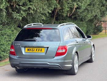 Used Mercedes-Benz C Class 2012 for sale - 76493801: Photo