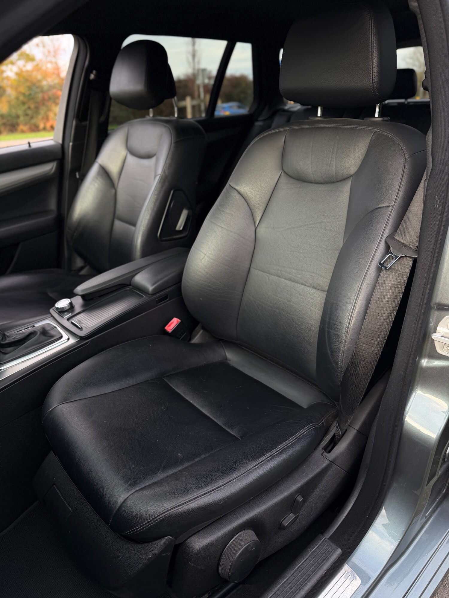 Used Mercedes-Benz C Class 2012 for sale - 76493801: Photo 9