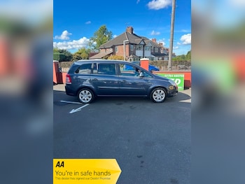 Used Vauxhall Zafira 2010 for sale - 77659735: Photo