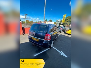 Used Vauxhall Zafira 2010 for sale - 77659735: Photo