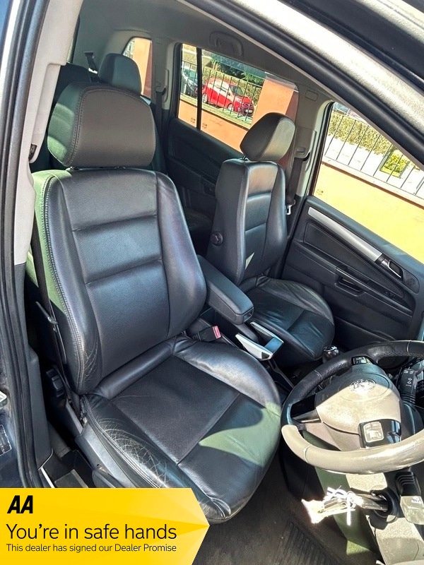 Used Vauxhall Zafira 2010 for sale - 77659735: Photo 8