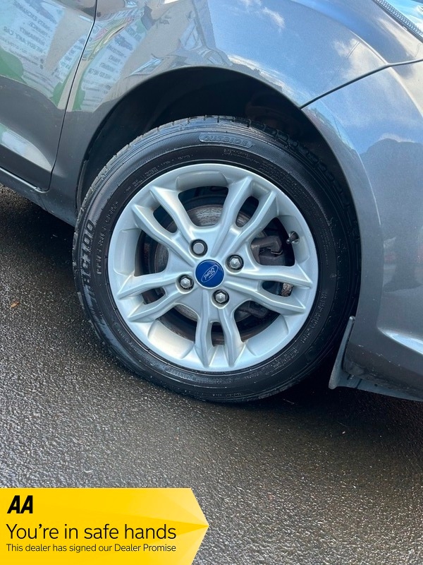 Used Ford Fiesta 2015 for sale - 77659739: Photo 2