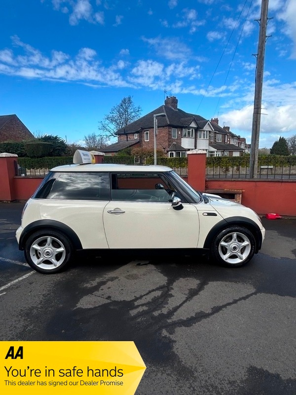 Used MINI Hatch 2004 for sale - 78213172: Photo 2