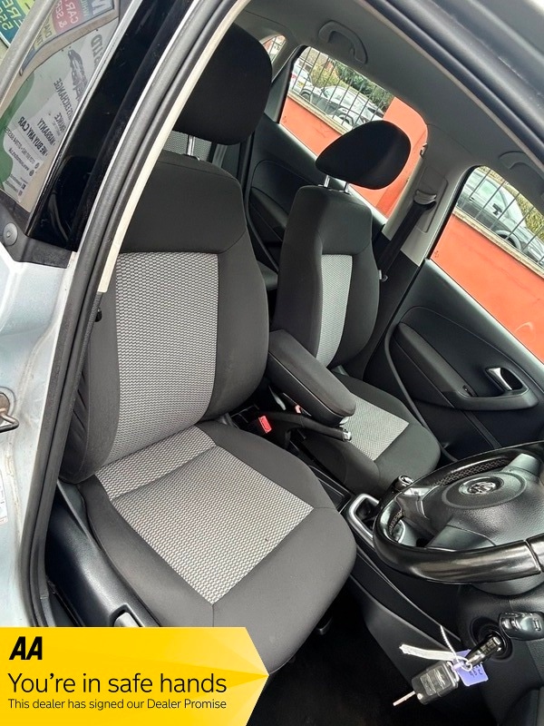 Used Volkswagen Polo 2010 for sale - 77781260: Photo 9