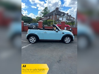 Used MINI Convertible 2011 for sale - 78888120: Photo
