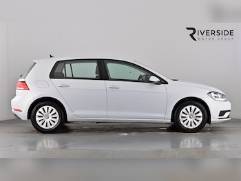 Used Volkswagen Golf 2018 for sale - 78701142: Photo