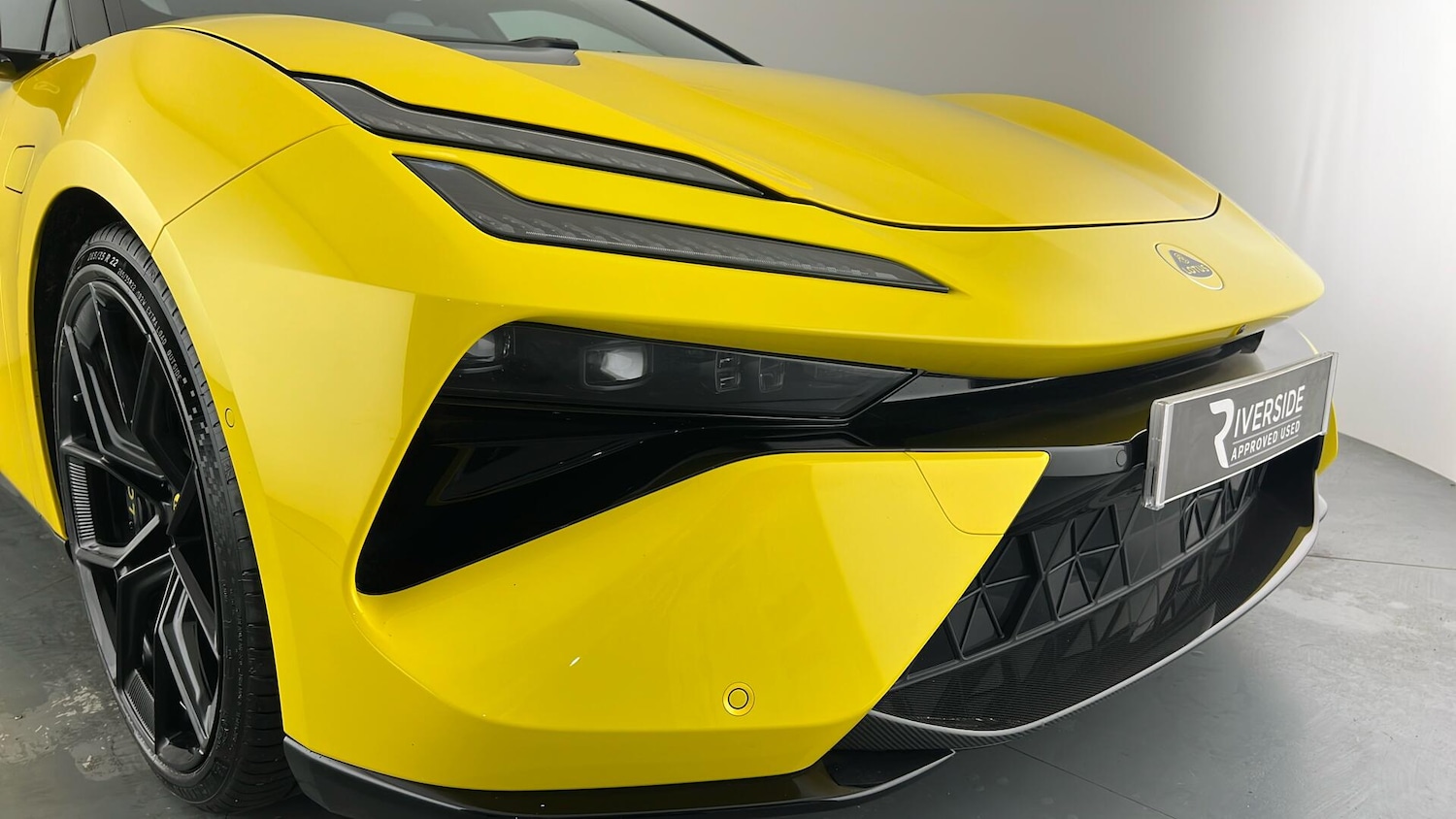 Used Lotus Emeya 2025 for sale - 77205723: Photo 14