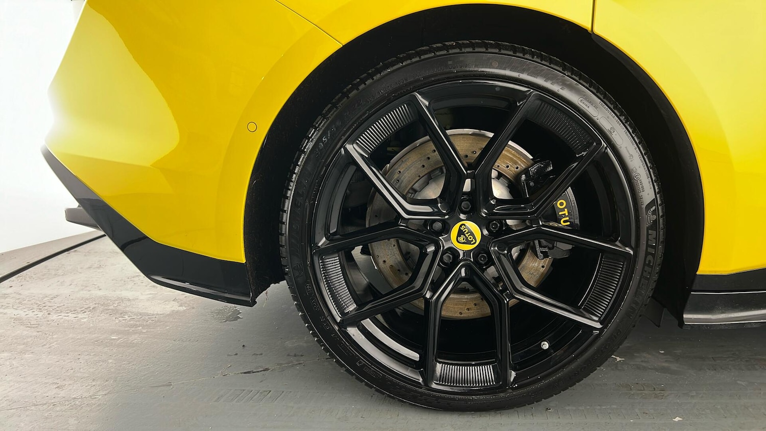 Used Lotus Emeya 2025 for sale - 77205723: Photo 24