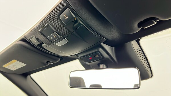 Used Mercedes-Benz C Class 2020 for sale - 76297333: Photo 34
