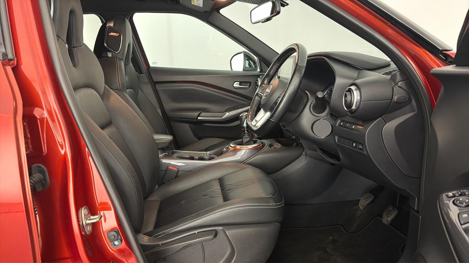 Used Nissan Juke 2023 for sale - 77653104: Photo 15