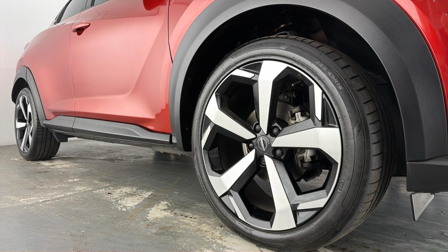 Used Nissan Juke 2023 for sale - 77653104: Photo 24