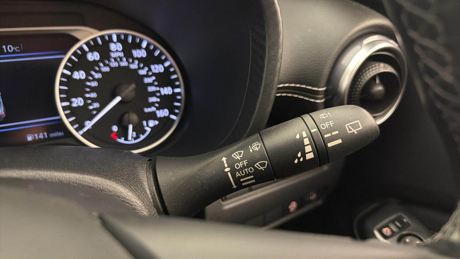 Used Nissan Juke 2023 for sale - 77653104: Photo 35