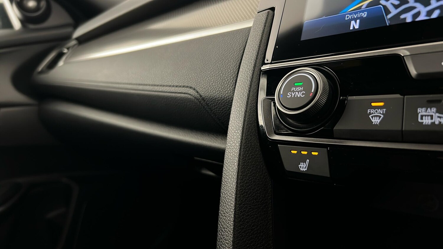 Used Honda Civic 2018 for sale - 76999373: Photo 22