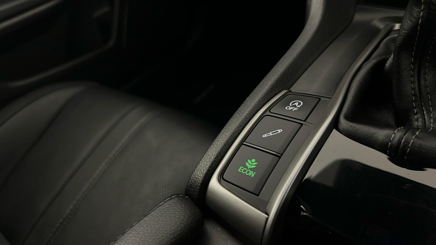 Used Honda Civic 2018 for sale - 76999373: Photo 23