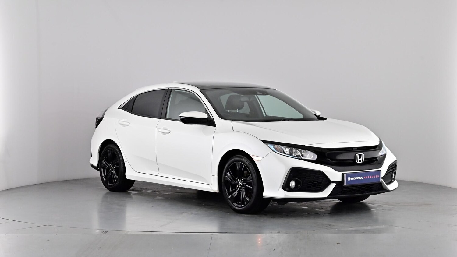 Used Honda Civic 2018 for sale - 76999373: Photo 31